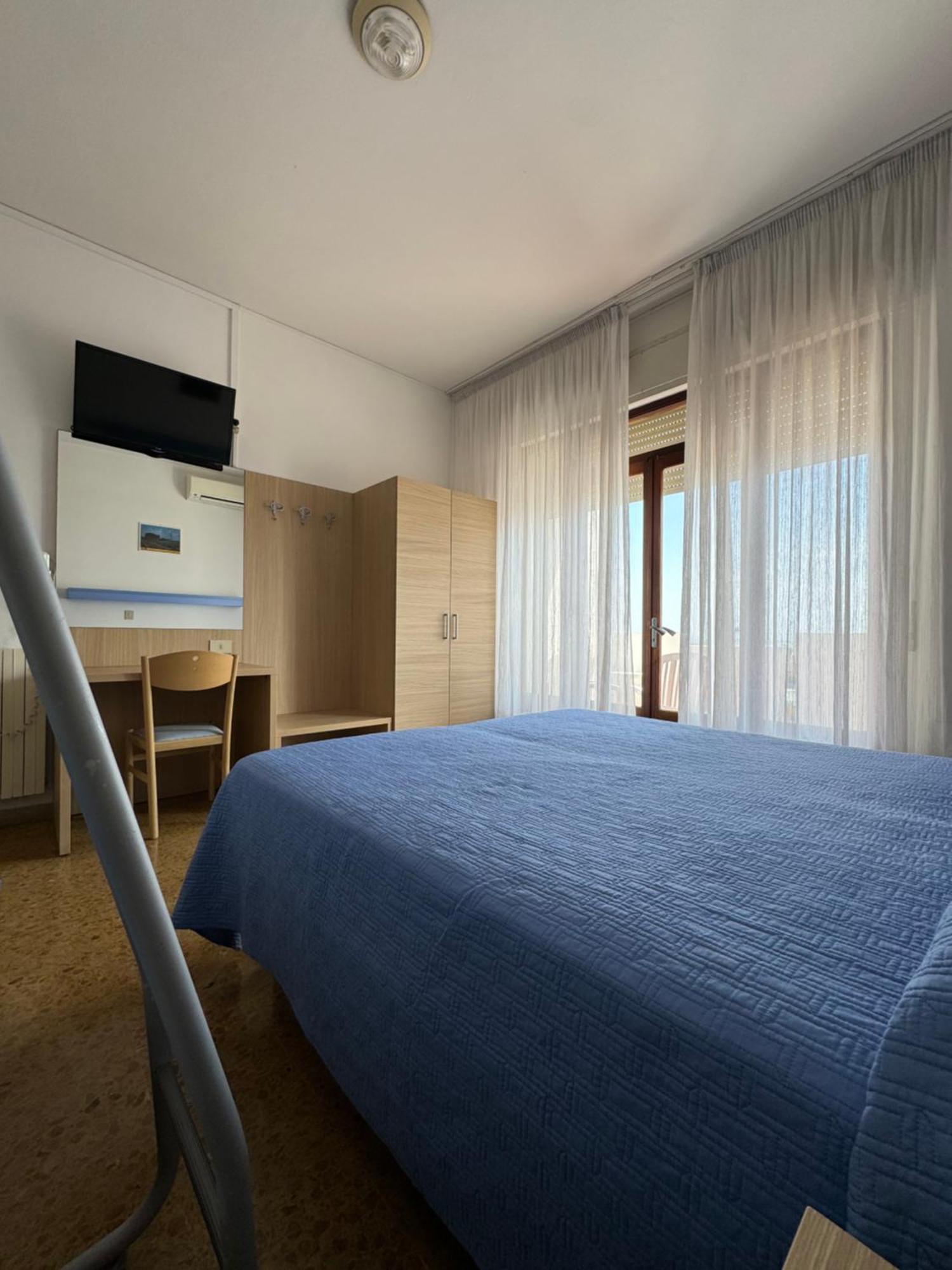 Hotel Ariston Sottomarina Exterior foto